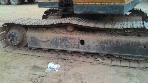 ขายรถขุดแบ็คโคkomatsu pc120-3 สภาพพร้อมใช้งาน