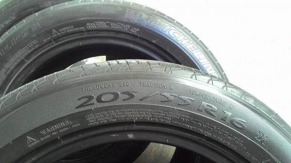 205/55R16 MICHELIN Primacy lc ชุด 4 เส้น tel.081-427-3941 ไอดีไลน์ autobot107