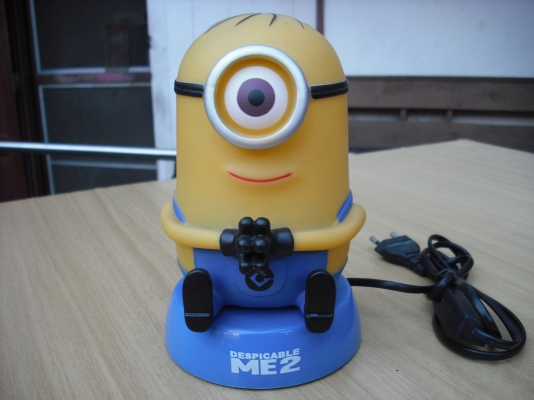 โคมไฟ MINION โคมไฟ MINION