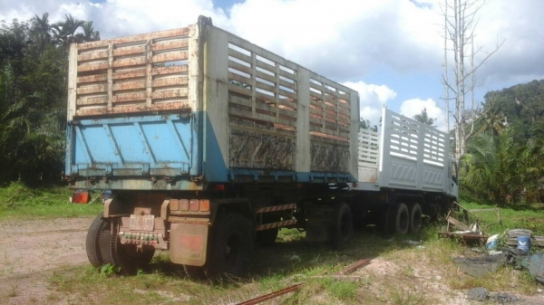 ขายรถบรรทุก 18 ล้อพ่วงแม่ลูกดัมพ์ ISUZU DECA 270 แรงม้าปี 2544 ลูกพ่วงสามมิตร 2 เพลาปี 2549 ราคา 1450000