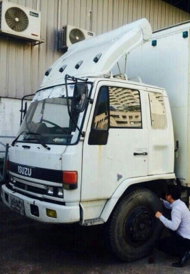 ขายรถ 385,000บ หกล้อ อีซูซุ FSR 11H165ปี35 บรรทุกตู้ 10บาน ช่วงยาว6.50ม สภาพดีเดิมๆสวยพร้อมใช้ ทะเบียนพร้อมโอน