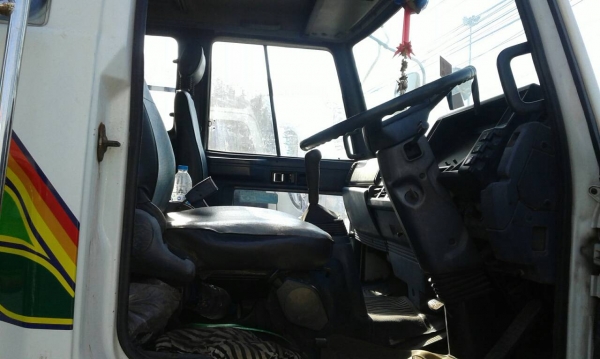 สิบล้อ อีซูซุ ยกหัวร็อค JCM 175 เพาเดียว แอร์ ทิฟฟี พ.เวอร์ ช่วงยาว6.30ม สภาพดีสวยๆพร้อมใช้งาน ใช้ 2ระบบ น้ำมัน+ก๊าส NGV  แบบประหยัด ทะเบียนพร้อมโอน