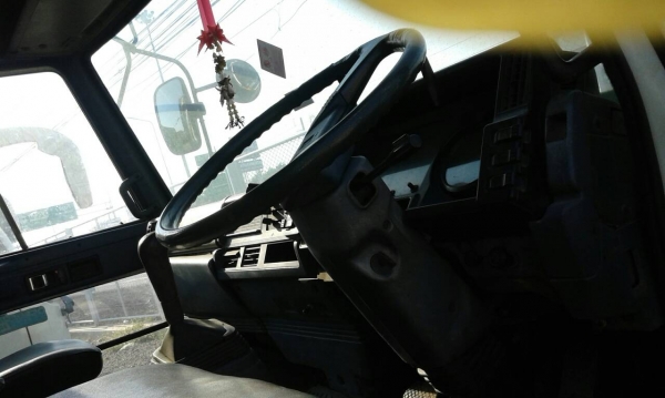 สิบล้อ อีซูซุ ยกหัวร็อค JCM 175 เพาเดียว แอร์ ทิฟฟี พ.เวอร์ ช่วงยาว6.30ม สภาพดีสวยๆพร้อมใช้งาน ใช้ 2ระบบ น้ำมัน+ก๊าส NGV  แบบประหยัด ทะเบียนพร้อมโอน