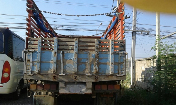 สิบล้อ อีซูซุ ยกหัวร็อค JCM 175 เพาเดียว แอร์ ทิฟฟี พ.เวอร์ ช่วงยาว6.30ม สภาพดีสวยๆพร้อมใช้งาน ใช้ 2ระบบ น้ำมัน+ก๊าส NGV  แบบประหยัด ทะเบียนพร้อมโอน