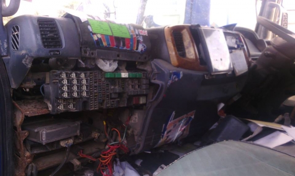 **2คัน 690,000 บ.ต่อรอง/// แพ็คคู่ หัว-คัสซี 6ล้อ HINO MEGA FC4J JO5C-150HP(CNGล้วน)ยูโร-2 ปี46 5.50ม. จำนวน2คัน ตามสภาพ เอกสารเล่มทะเบียน ม.79 **ขาย หัว-คัสซี HINO MEGA FC4J 150แรง CNG ล้วน 6ล้อช่วงยาว 5.50ม. ตามสภาพ จำนวน2คัน เอกสารเล่มทะเบียน ม.79 หรือ