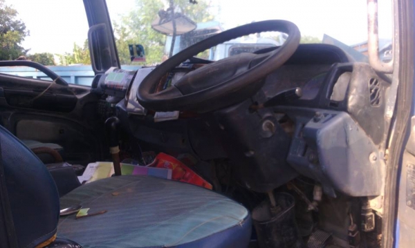 **2คัน 690,000 บ.ต่อรอง/// แพ็คคู่ หัว-คัสซี 6ล้อ HINO MEGA FC4J JO5C-150HP(CNGล้วน)ยูโร-2 ปี46 5.50ม. จำนวน2คัน ตามสภาพ เอกสารเล่มทะเบียน ม.79 **ขาย หัว-คัสซี HINO MEGA FC4J 150แรง CNG ล้วน 6ล้อช่วงยาว 5.50ม. ตามสภาพ จำนวน2คัน เอกสารเล่มทะเบียน ม.79 หรือ