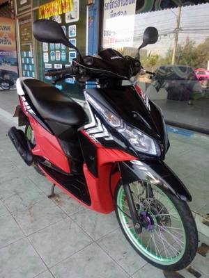 Honda Click 110i ลาย Street รถปี54 เครื่องดีๆแต่งลงล้อมาครับ