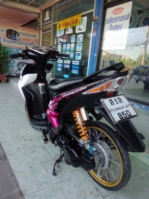 Mio125 ลายGT รถปี53สี ชมพู-ขาว แต่งสวยๆหล่อๆ ขายราคาถูกๆครับ