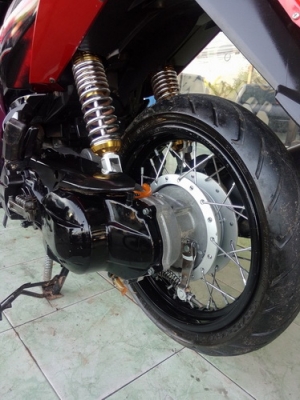 Nouvo SX สีแดง-ดำ รถปี55 หัวฉีดประหยัดน้ำมัน ราคาถูกๆครับ