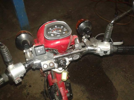 ขายหรือแลก Honda Little Cup50 ช่วงหน้า MD เก่าญี่ปุ่นสวยๆ 9500 บาทครับ