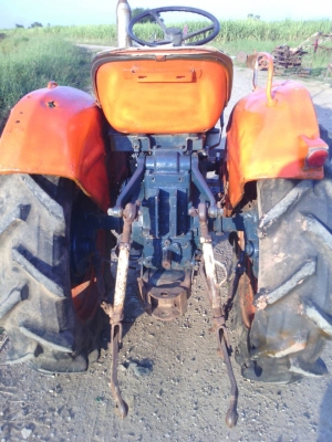 Kubota L1 18แรง รถสวยสภาพดี ขับเคลื่อนสี่ล้อ มีผานสาม สนใจติดต่อ สีนวน โทร 089-9638932 Kubota L1 18แรง รถสวยสภาพดี ขับเคลื่อนสี่ล้อ มีผานสาม สนใจติดต่อ สีนวน โทร 089-9638932