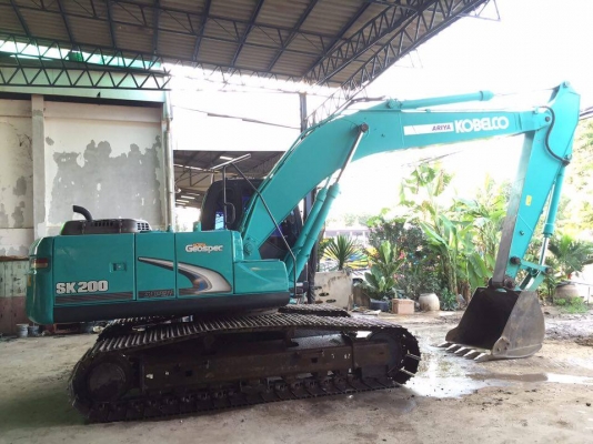 KOBELCO SK200-8 SUPER YN12 5,xxx ช ม รถสวยมากเดิมทั้งคัน พร้อมสมุดคู่มือการใช้รถ  เฟรมเดิมๆ สวยมาก เอกสารทะเบียน  สนใจ 0890854790