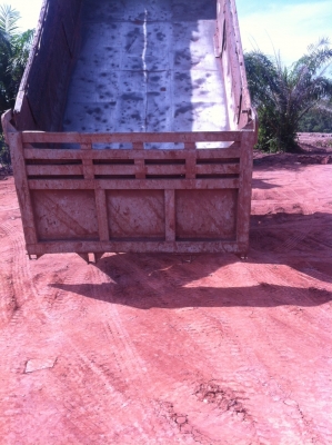 ขายรถบรรทุก 6 ล้อดัมพ์ ISUZU ROCKY 210 แรงม้าเกียร์ฟูลเลอร์ ราคา 680000