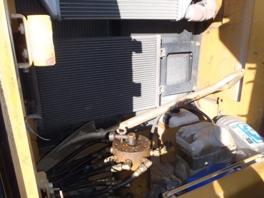 Cat 320C ‪#&lrm;FBA05222‬ รถอยู่ต่างประเทศนะคะ  สนใจนำเข้าราคาไม่แพง สอบถามรายละเอียดการนำเข้าได้ค่ะ ใหม่ 061-4194022