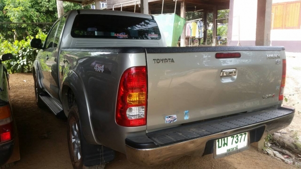 TOYOTA VIGO 3.0 โฟวีลแท้ปี 49 ไมล์น้อย แอร์แบค เอบีเอส รถสวยพร้อมใช้