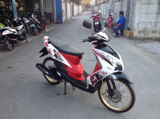 mio ดำแดง 10500 รถลูกเดิมชัก3 เอกสารครบ คาร์บูแด๊สแท้ mio ขาวแดง 13500 รถลูกเชียร์ชัก3 เอกสารครบ คาร์บูแด๊สแท้ รถข้างเงียบ ทั้ง 2คัน สนใจ คันไหน แชทครับ รถสภาพสวย มือ2ออกไปพร้อมหล่อ สนใจรุ่นไหน รุ่นอื่นติดต่อมาครับ มีบริการ  สนใจติดต่อ 094-490-3222 เอิด 0