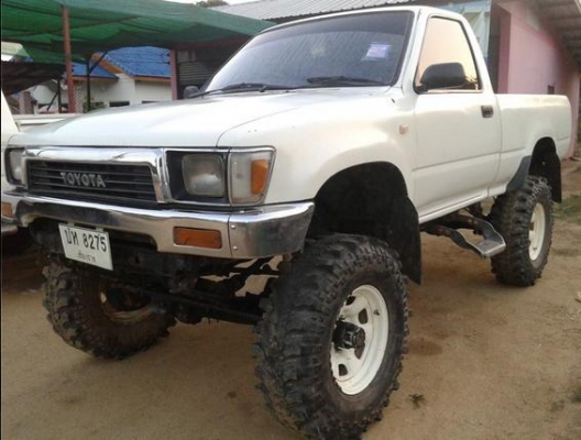 ขายTOYOTA LN80 วางคานLN106 เครื่อง1kz เครื่องดี เกียร์4x4ใช้งานได้ปกติ p.power ขายTOYOTA LN80 วางคานLN106 เครื่อง1kz เครื่องดี เกียร์4x4ใช้งานได้ปกติ p.power