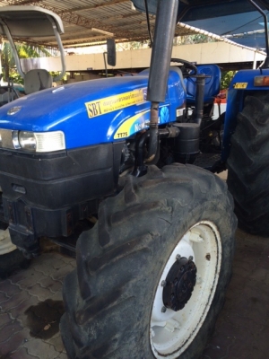 NEW HOLLAND  TT75  2 เพลา ปี 2557