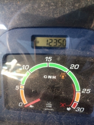 NEW HOLLAND  TT75  2 เพลา ปี 2557