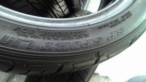 205/50R16 DUNLOP SP SPORT LM703 ชุด 4 เส้น tel.081-427-3941 ไอดีไลน์ autobot107