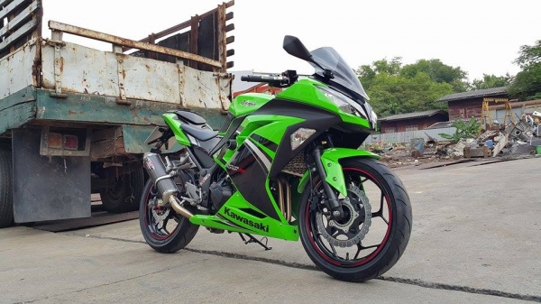 Ninja300 2014 Special รถใหม่มาก วิ่งน้อย ทะเบียนสวย ต่อรองได้จ้า