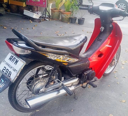 ขายได้ขาย Honda Wave100 ไมล์ลาย