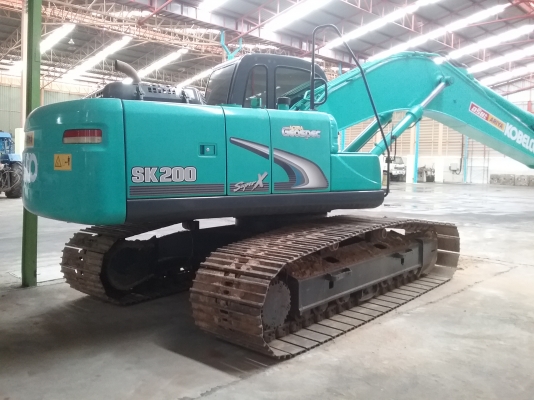 ขายรถแบคโฮ KOBELCO  sk 200-8 super Xรถทำงานน้อยสวยเหมือนไหม่ไม่มีรั่วซึมเอกสารพร้อมราคา2,600,000 090-772-3710 090-772-3708