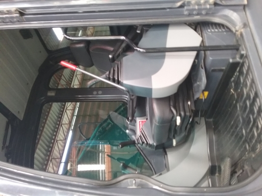 ขายรถแบคโฮ KOBELCO  sk 200-8 super Xรถทำงานน้อยสวยเหมือนไหม่ไม่มีรั่วซึมเอกสารพร้อมราคา2,600,000 090-772-3710 090-772-3708