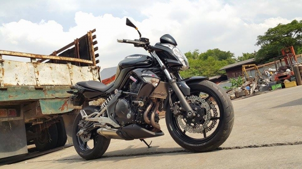 ER6N ABS 2011 รถบ้าน ใช้น้อย พร้อมขี่ สวยๆ ราคาไม่แพงครับ ER6N ABS 2011 รถบ้าน ใช้น้อย พร้อมขี่ สวยๆ ราคาไม่แพงครับ