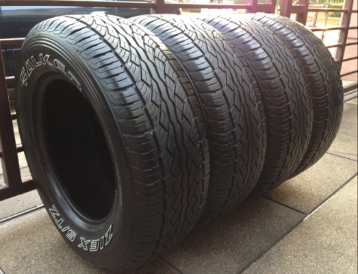 ยาง All Falken 265 65 17 กลางปี12 ดอกเต็ม ใช้งานยาว