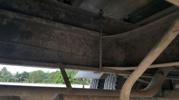 รถนิสสัน 6 ล้อ PKB211N / ติดเครน 5 ตัน. 220 แรงม้า. ปี 47. สนใจติดต่อ 081 - 6079515 รถนิสสัน 6 ล้อ PKB211N / ติดเครน 5 ตัน. 220 แรงม้า. ปี 47. สนใจติดต่อ 081 - 6079515