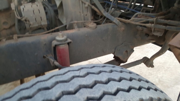 รถนิสสัน 6 ล้อ PKB211N / ติดเครน 5 ตัน. 220 แรงม้า. ปี 47. สนใจติดต่อ 081 - 6079515 รถนิสสัน 6 ล้อ PKB211N / ติดเครน 5 ตัน. 220 แรงม้า. ปี 47. สนใจติดต่อ 081 - 6079515