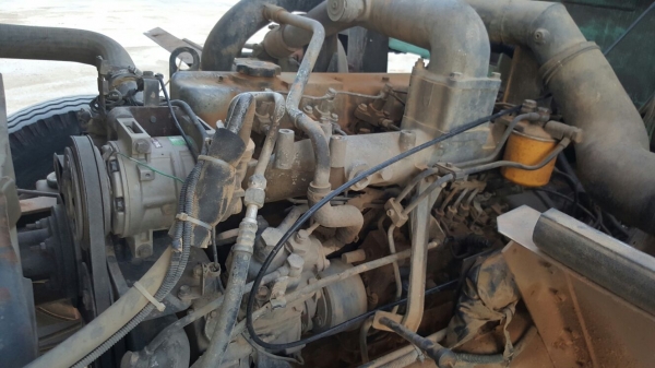 รถนิสสัน 6 ล้อ PKB211N / ติดเครน 5 ตัน. 220 แรงม้า. ปี 47. สนใจติดต่อ 081 - 6079515 รถนิสสัน 6 ล้อ PKB211N / ติดเครน 5 ตัน. 220 แรงม้า. ปี 47. สนใจติดต่อ 081 - 6079515