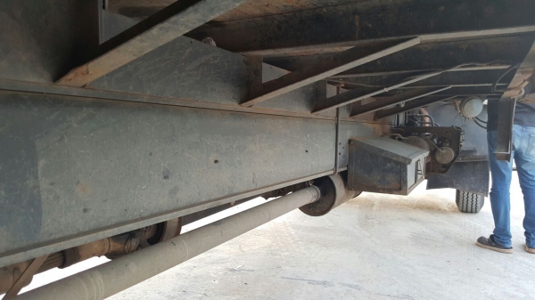 รถนิสสัน 6 ล้อ PKB211N / ติดเครน 5 ตัน. 220 แรงม้า. ปี 47. สนใจติดต่อ 081 - 6079515 รถนิสสัน 6 ล้อ PKB211N / ติดเครน 5 ตัน. 220 แรงม้า. ปี 47. สนใจติดต่อ 081 - 6079515