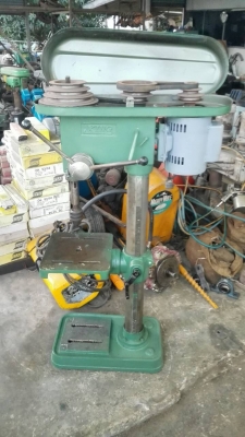 Sell>> เจาะ #KING Made in Taiwan เบอร์ใหญ่สุด มอเตอร์ Mitsubishi 1 HP. 220V. 3 ลูกวิน ใช้ไฟบ้าน สภาพสวย สด แน่น พร้อมใช้งานมาเทสก่อนได้ครับ!! Sell>> เจาะ #KING Made in Taiwan เบอร์ใหญ่สุด มอเตอร์ Mitsubishi 1 HP. 220V. 3 ลูกวิน ใช้ไฟบ้าน สภาพสวย สด แน่น พร้อมใช้งานมาเทสก่อนได้ครับ!!