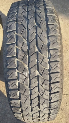 ขายยาง yokohama a/t ขนาด265/70/16 ปี12สวยๆครับ ขายยาง yokohama a/t ขนาด265/70/16 ปี12สวยๆครับ