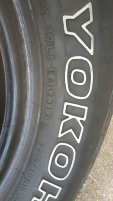 ขายยาง yokohama a/t ขนาด265/70/16 ปี12สวยๆครับ ขายยาง yokohama a/t ขนาด265/70/16 ปี12สวยๆครับ