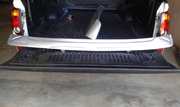 ชุดหน้าแต่งรถตู้