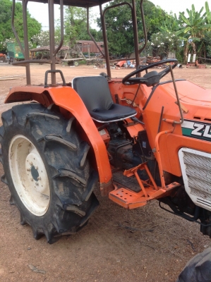 แทรกเตอร์คูโบต้า 26 แรง โฟวิล สภาพดีพร้อมใช้งาน