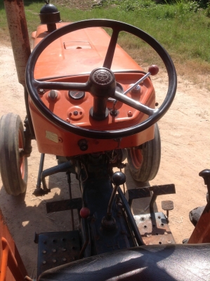 แทรกเตอร์คูโบต้า 24 แรง สภาพดีมากพร้อมใช้งาน มีผานหลัง