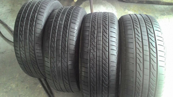 215/60R16 MICHELIN Primacy lc ปี2013  ชุด 4 เส้น tel.081-427-3941 ไอดีไลน์ autobot107