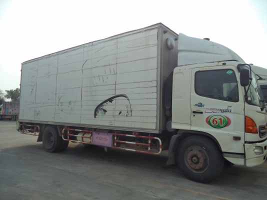 ขาย รถบรรทุก 6 ล้อ ฮีโน่