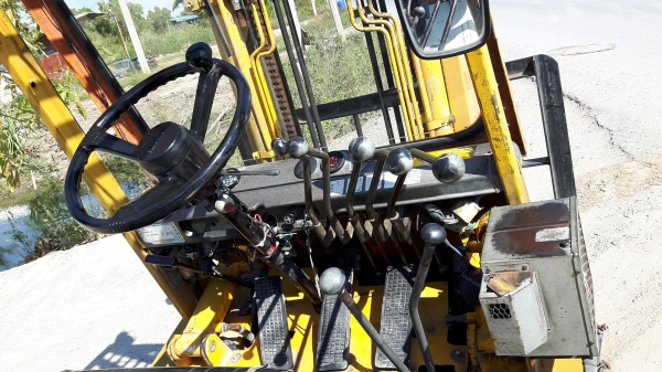 ขายด่วนรถยกดีเซล TOYOTA 4FDดีเซลยก2.5ตันเสาสูง3เมตรงาสไลย์ได้ยางตันสวยๆรถนอกยังไม่เคยใช้งานในเมืองไทยเลย=รุ่นใหม่ขายถูกๆๆ ขายด่วนรถยกดีเซล TOYOTA 4FDดีเซลยก2.5ตันเสาสูง3เมตรงาสไลย์ได้ยางตันสวยๆรถนอกยังไม่เคยใช้งานในเมืองไทยเลย=รุ่นใหม่ขายถูกๆๆ