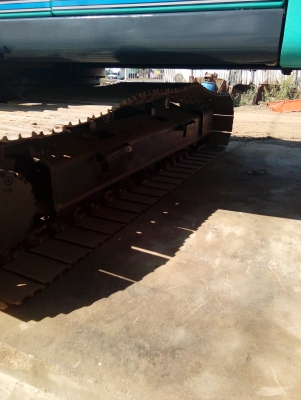 ขายรถเเบคโครKOBELCO-200YN12สภาพพร้อมใช่งานได้เอกสารคบสนใจติดต่อเจ๊อ้อย081-8021463-0616582035