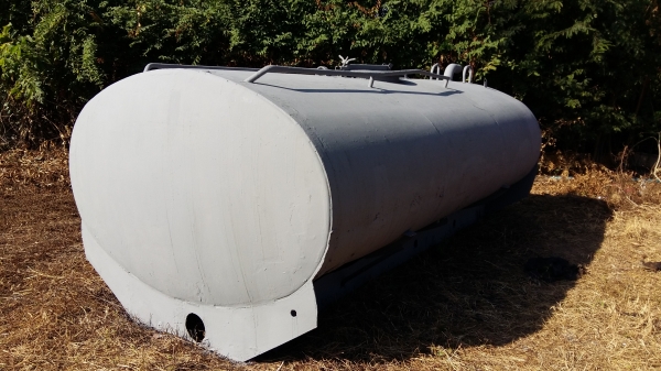 ขายด่วนครับ ถ้งน้ำ ขนาด 4000 ลิตร