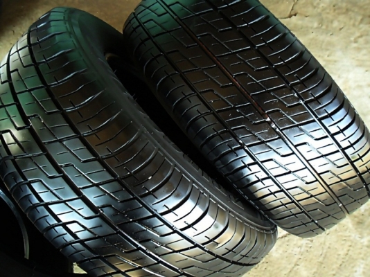 ยางกระบะขอบ15 บริดสโตน215-65-R15ลงพื้นปลายปี14 (4เส้น 4,200) ยางกระบะขอบ15 บริดสโตน215-65-R15ลงพื้นปลายปี14 (4เส้น 4,200)