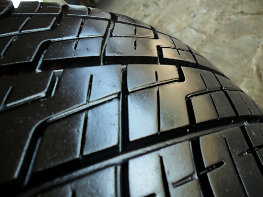 ยางกระบะขอบ15 บริดสโตน215-65-R15ลงพื้นปลายปี14 (4เส้น 4,200) ยางกระบะขอบ15 บริดสโตน215-65-R15ลงพื้นปลายปี14 (4เส้น 4,200)