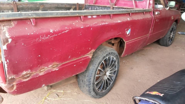 **37,000 บ.ต่อรอง/// ม้ากระโดด TOYOTA LN40 เครื่องดีเซล 1L 2.0 เล่มทะเบียนครบ **ขาย TOYOTA LN40 ม้ากระโดด กระบะตอนเดียว เข้าไร่เข้าสวน สภาพดี เล่มทะเบียนครบ TOYOTA LN40 1L 2.0 ม้ากระโดด เครื่องยนต์ดีเซล 2.0 (HERO 1L) เครื่องดี แน่น แรงดี ครับ สตาร์ทง่าย เ