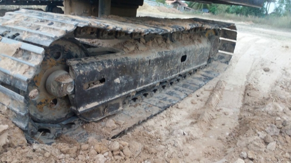 ปรับราคาด่วนครับ(มีวิดีโอ)โคมั่นสุ Pc60-2 เครื่องฟิตใหม่ทั้งระบบ ปั้มใหม่ยกลูก ตัวเดินแรง 320,000 ต่อรอง ปรับราคาด่วนครับ(มีวิดีโอ)โคมั่นสุ Pc60-2 เครื่องฟิตใหม่ทั้งระบบ ปั้มใหม่ยกลูก ตัวเดินแรง 320,000 ต่อรอง