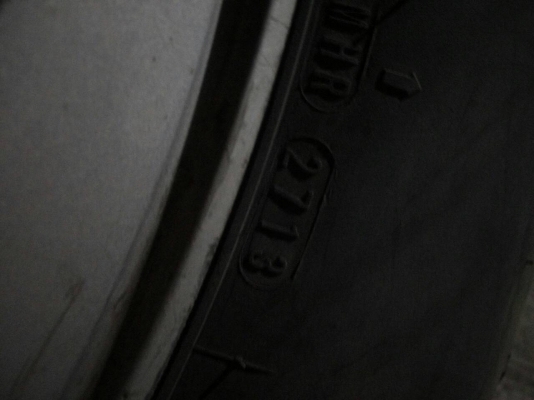 ยาง M/T ROAD STONE 31 10.5 15 ปี13